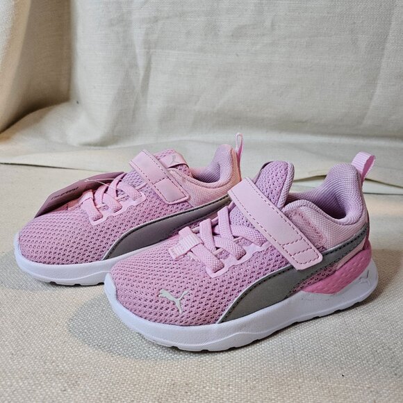 Puma Anzarun Lite AC Sneakers for Infants & Toddlers - Size 7C - Picture 2 of 8